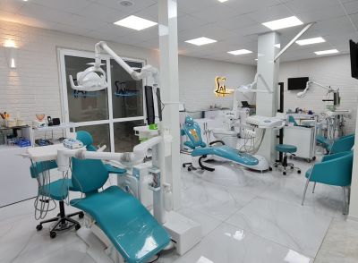 مطب دندانپزشکی دکتر محسن خوان گستر